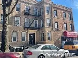 34-55 42nd ST, Astoria, NY 11101