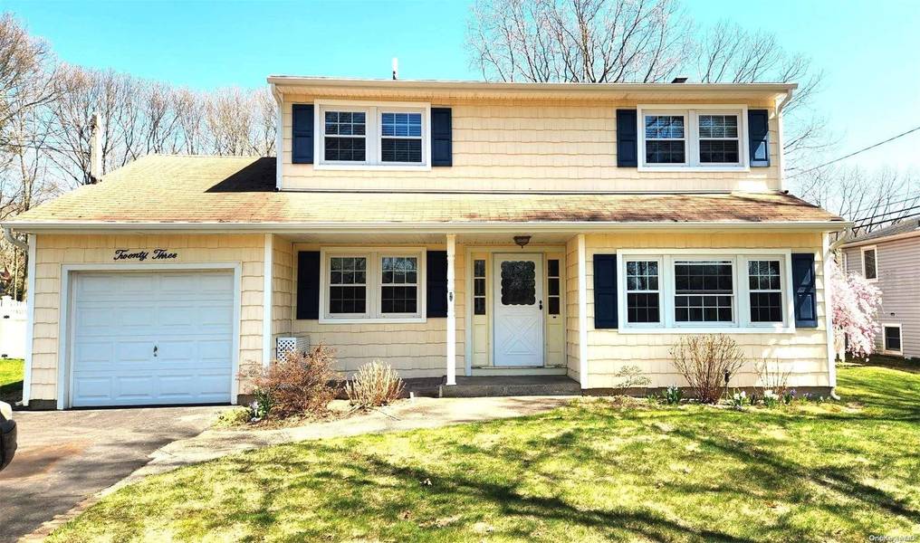 23 May CT, Ronkonkoma, NY 11779