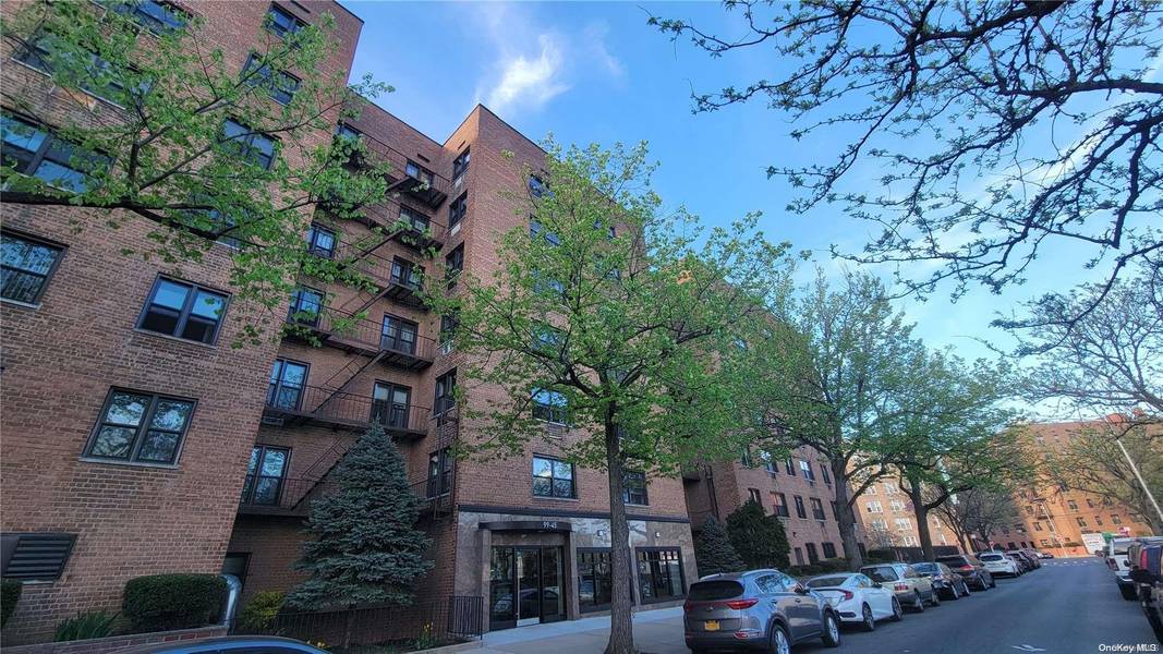 99-45 60 AVE #3C, Corona, NY 11368