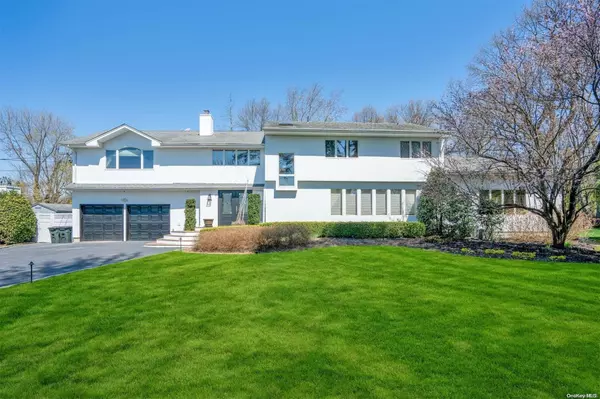 Syosset, NY 11791,8 Salem CT