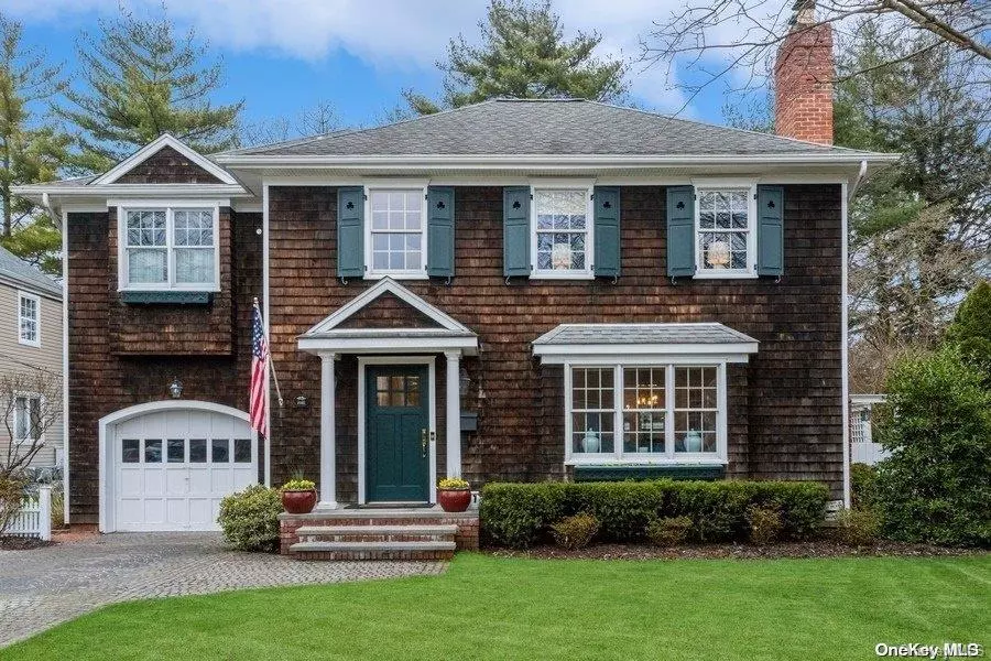 Garden City, NY 11530,5 Maple ST