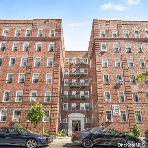 41-15 44th ST #4-C, Sunnyside, NY 11104