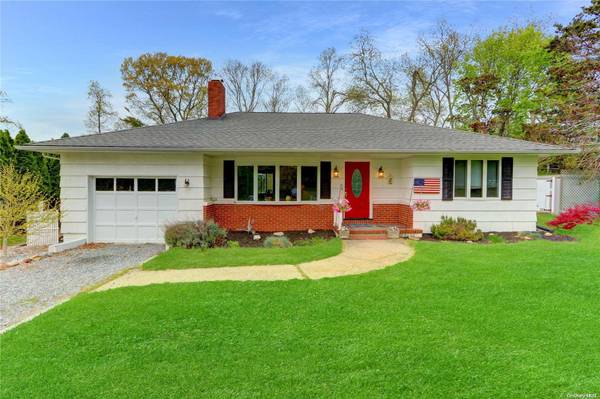 142 Sunset BLVD, Wading River, NY 11792