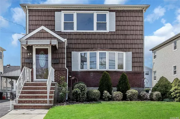 East Rockaway, NY 11518,65 3rd AVE