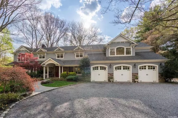 1 Coleman Ct, Cold Spring Harbor, NY 11724