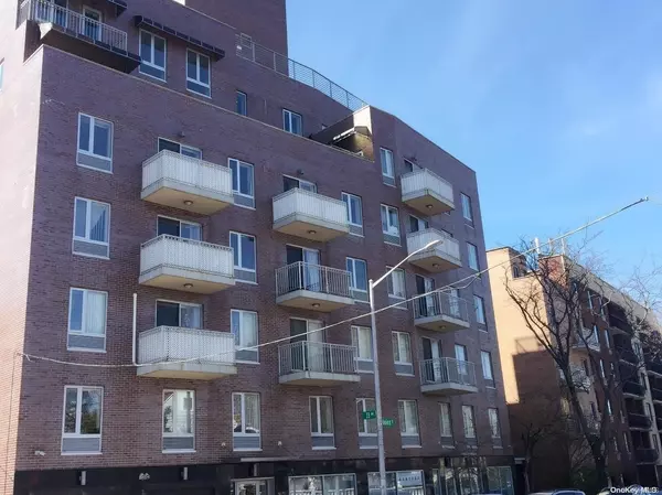 32-26 Union Street #3A, Flushing, NY 11354