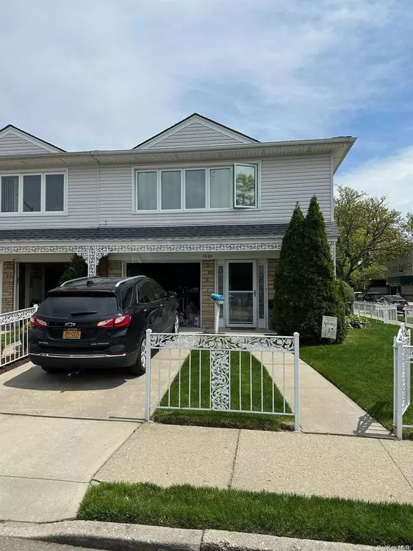 Whitestone, NY 11357,16-65 155 ST