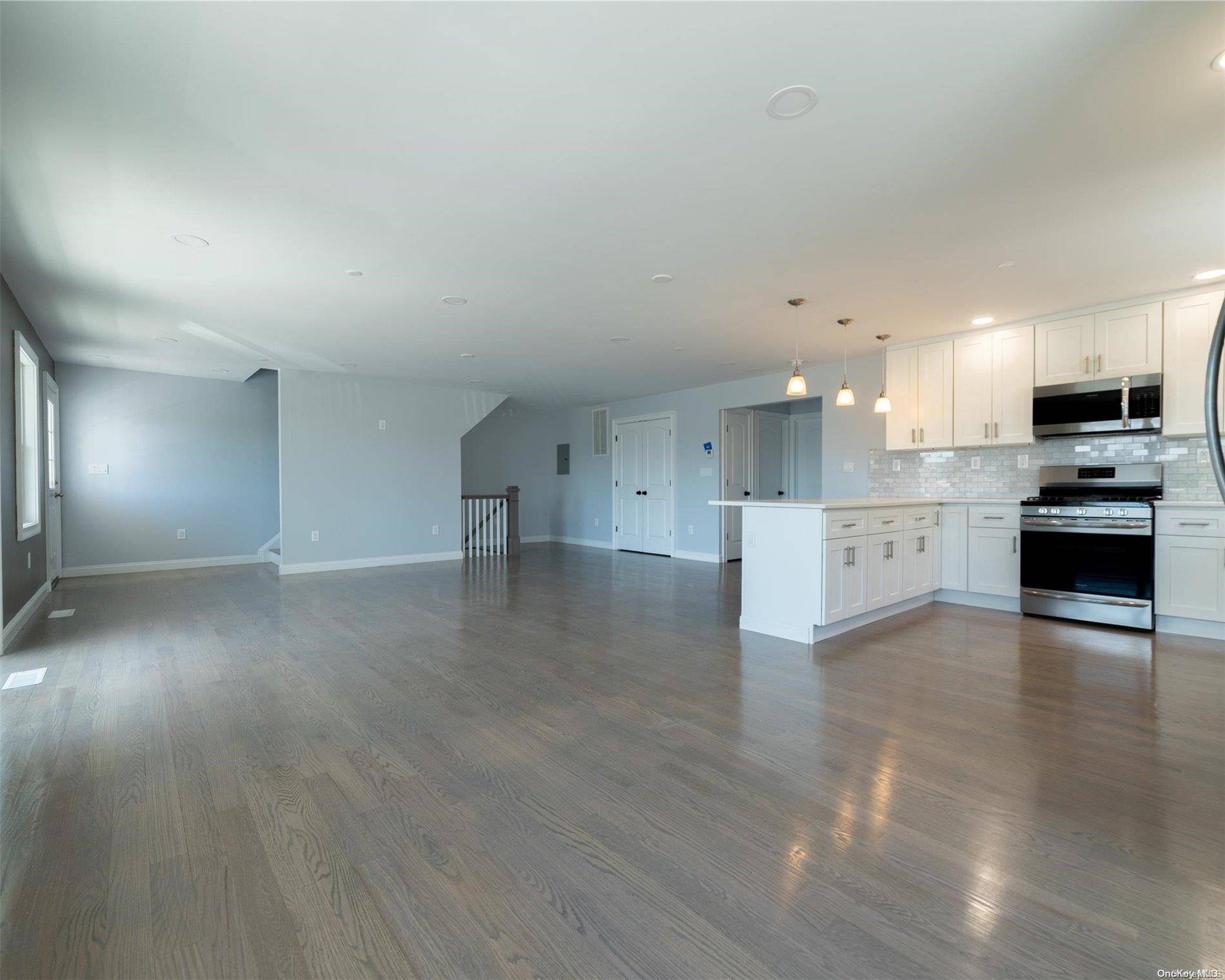 Long Beach, NY 11561,93 E Fulton ST