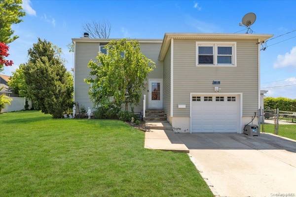 171 Brighton BLVD, Island Park, NY 11558