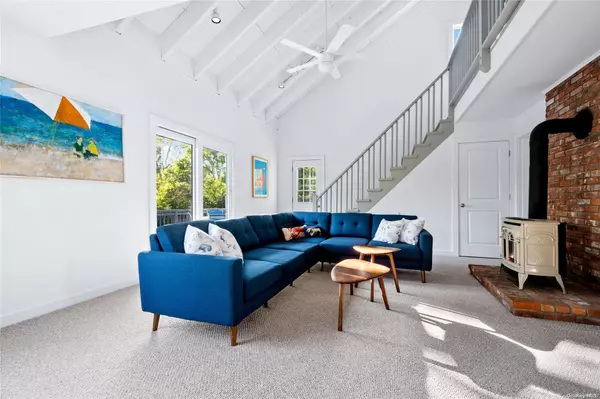 Amagansett, NY 11930,15 Pine WAY