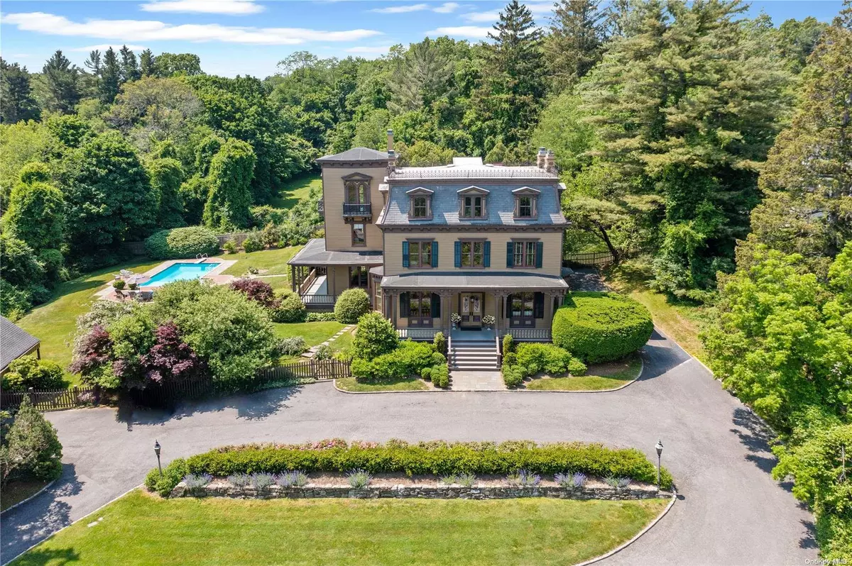 Lloyd Harbor, NY 11743,381 W Neck RD