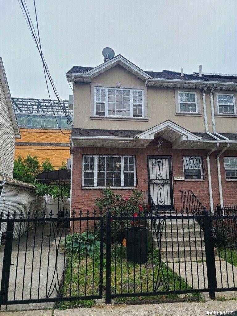 115-54 Marsden ST, Jamaica, NY 11434