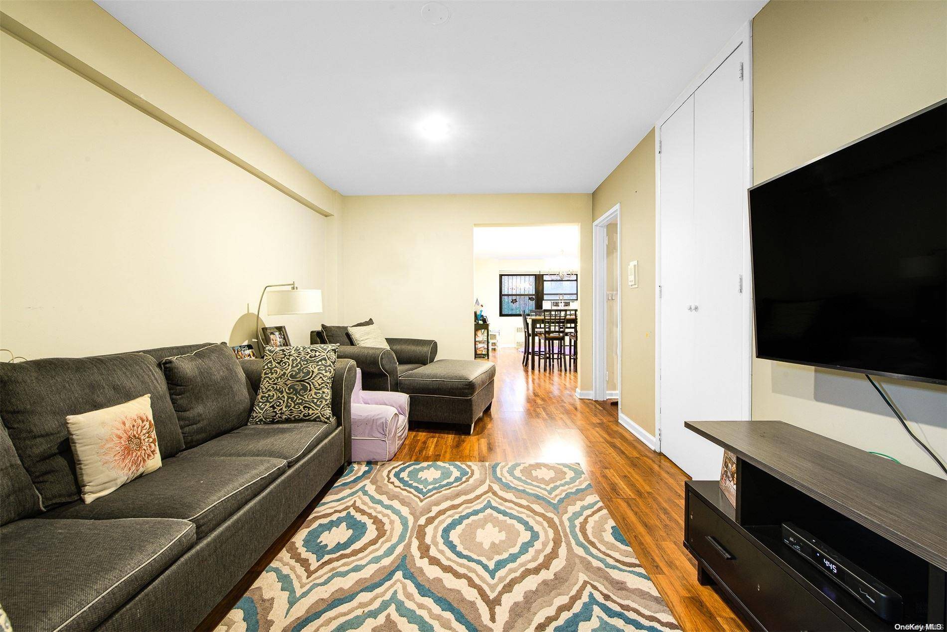 83-83 118th ST #1D, Kew Gardens, NY 11415