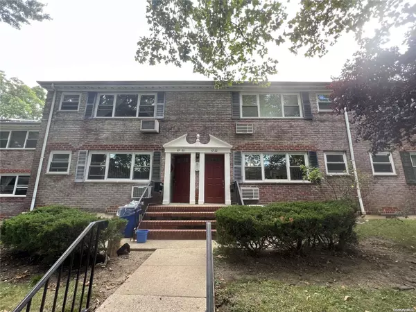 67-20 152nd ST #271A, Flushing, NY 11367