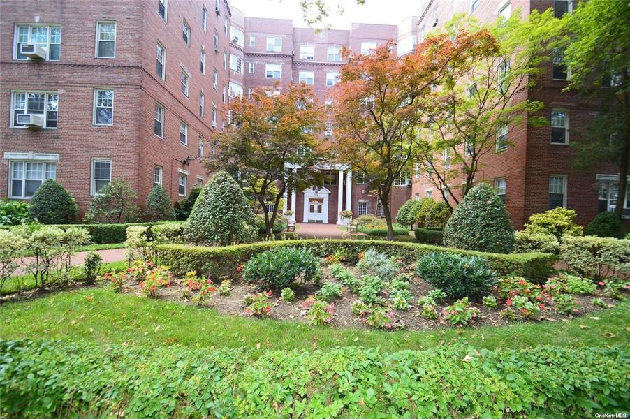 77-14 113th Street #60, Forest Hills, NY 11375