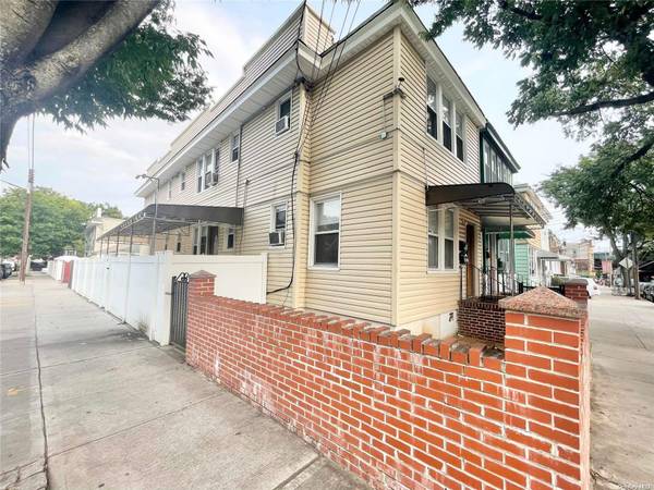 Woodhaven, NY 11421,86-01 85th  St