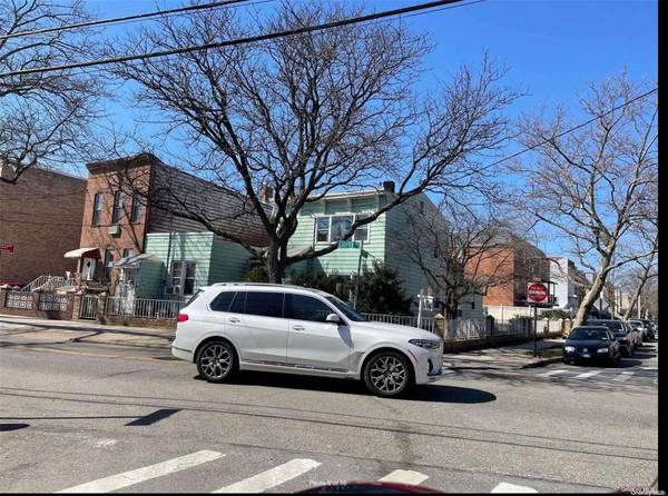 71-19 Cooper AVE, Glendale, NY 11385