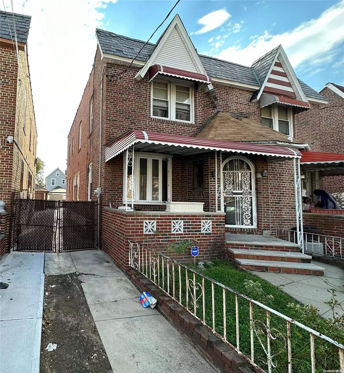 South Ozone Park, NY 11420,114-44 132 ST