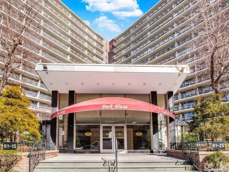 61-25 97th ST #2R, Rego Park, NY 11374