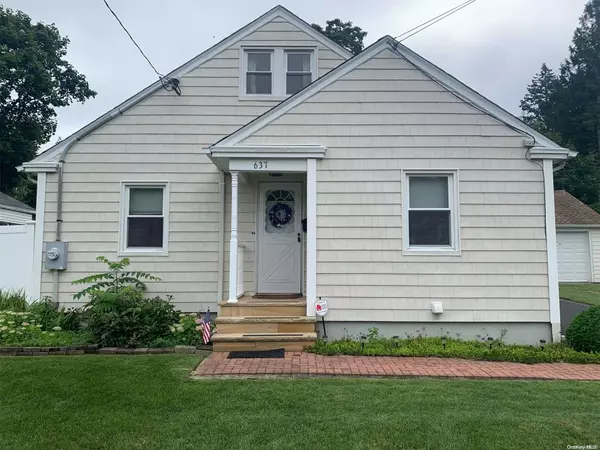 Riverhead, NY 11901,637 Northville