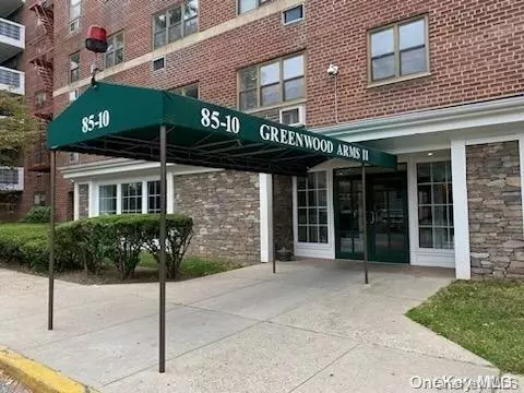 85-10 151st AVE #5B, Howard Beach, NY 11414