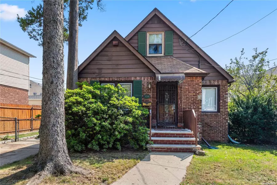 172-08 26th AVE, Flushing, NY 11358