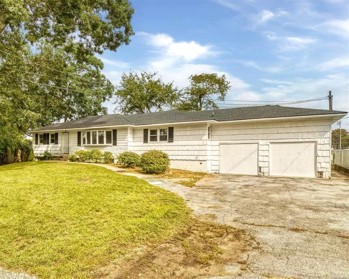 Rockville Centre, NY 11570,546 Henry ST