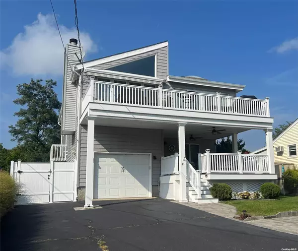 41 Willow ST, Aquebogue, NY 11931