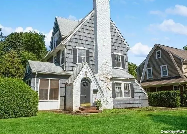 Garden City, NY 11530,143 Chestnut ST