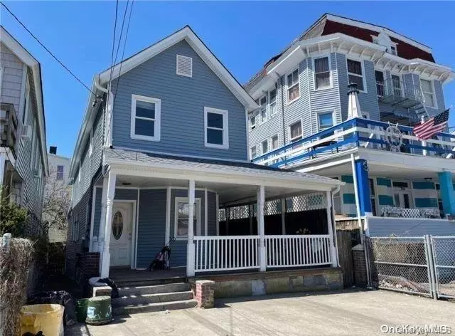 171 Beach 114th ST, Rockaway Park, NY 11694