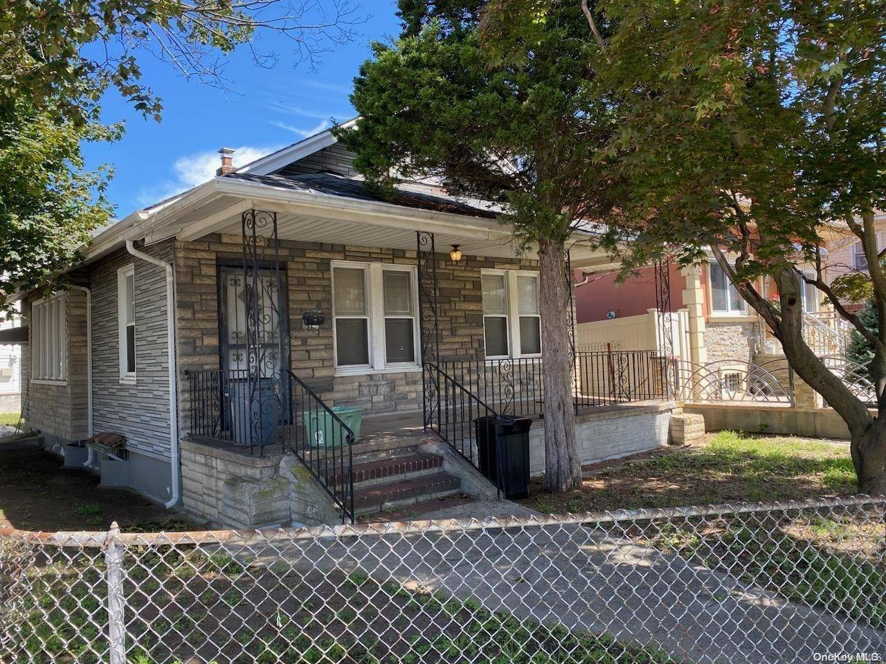 98-29 Albert RD, Ozone Park, NY 11417