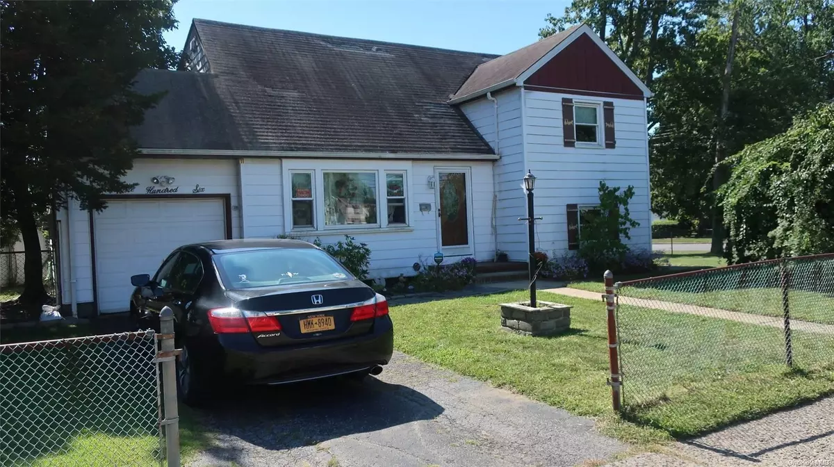 Baldwin, NY 11510,906 Hastings ST