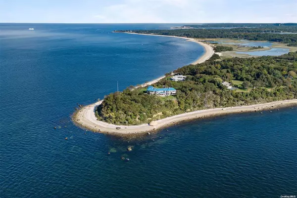 Setauket, NY 11733,70 Crane Neck RD