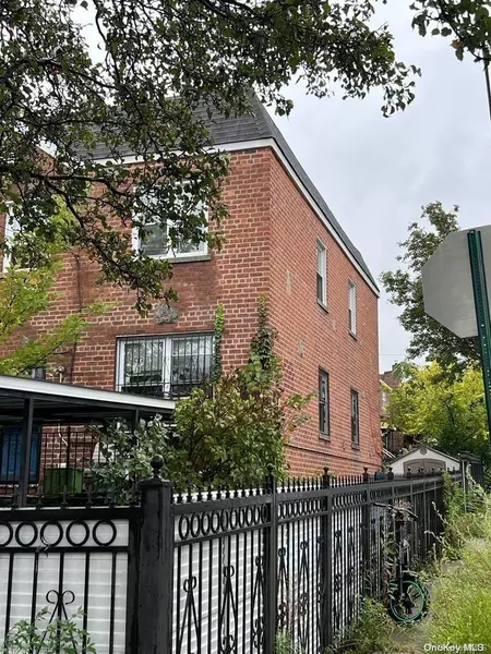 1074 Adee AVE, Bronx, NY 10469