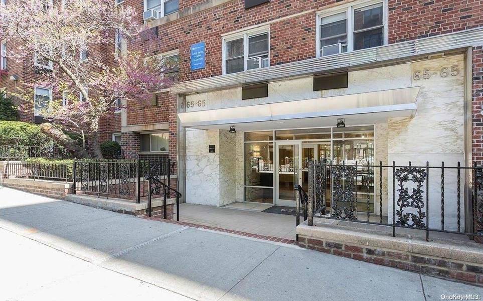 65-65 Wetherole ST #1W, Rego Park, NY 11374