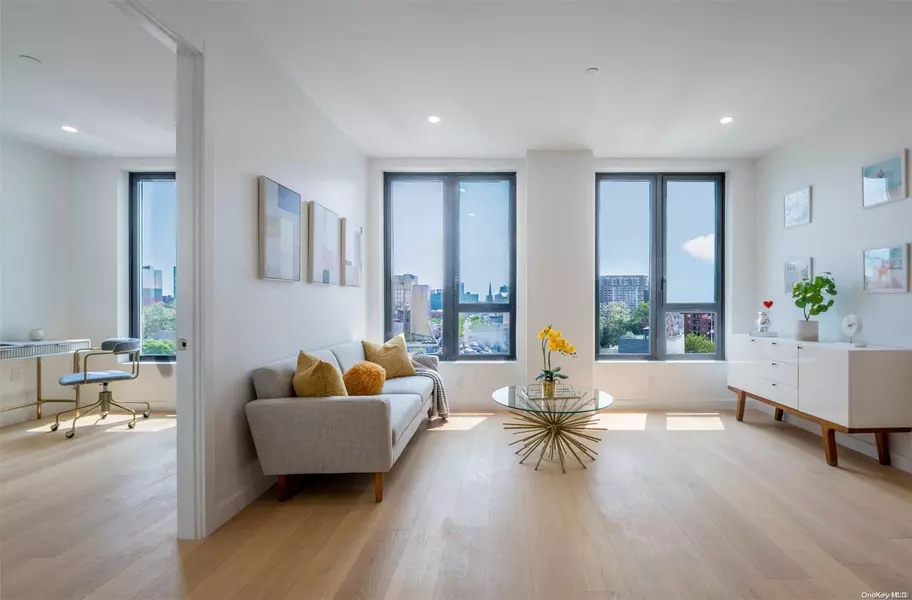 134-16 35th AVE #7D, Flushing, NY 11354