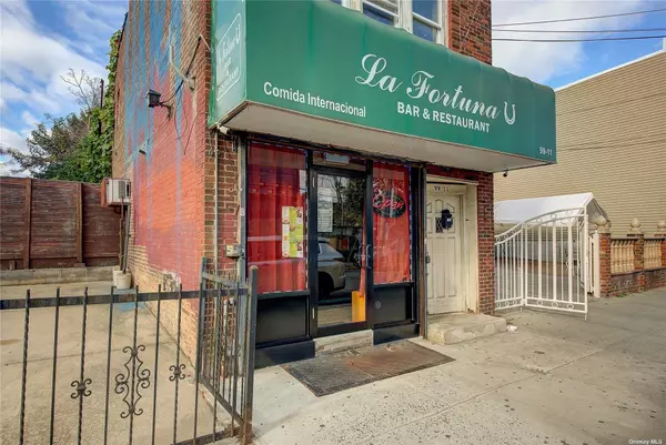 Corona, NY 11368,99-11 39th AVE