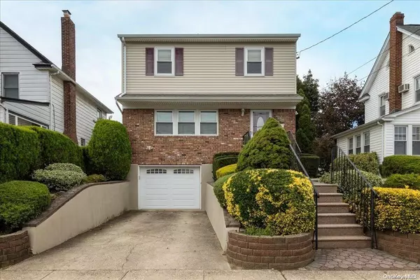 327 Nassau BLVD, Mineola, NY 11501