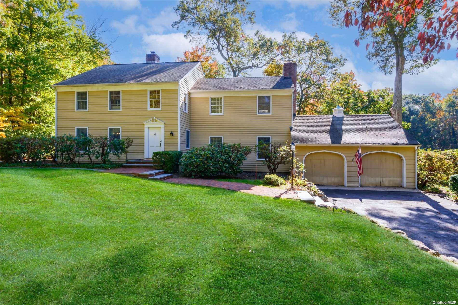 Muttontown, NY 11791,2068 Lansing PL