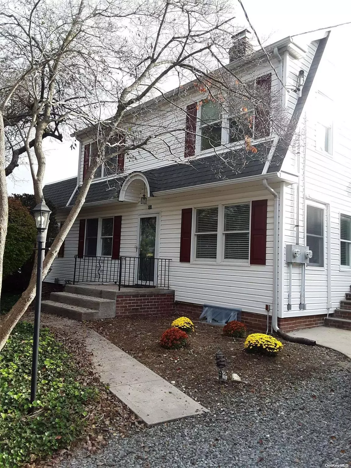 Huntington, NY 11743,432 W Main ST #1st Fl