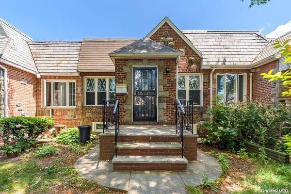 133-11 86th ST, Ozone Park, NY 11417