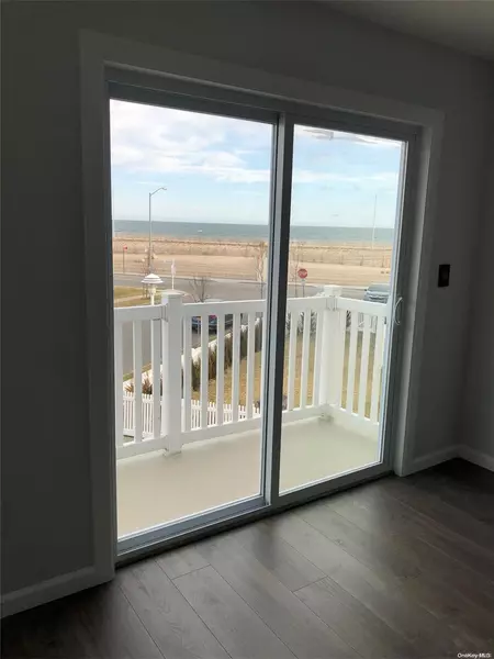 110 Beach WAY #B, Arverne, NY 11692