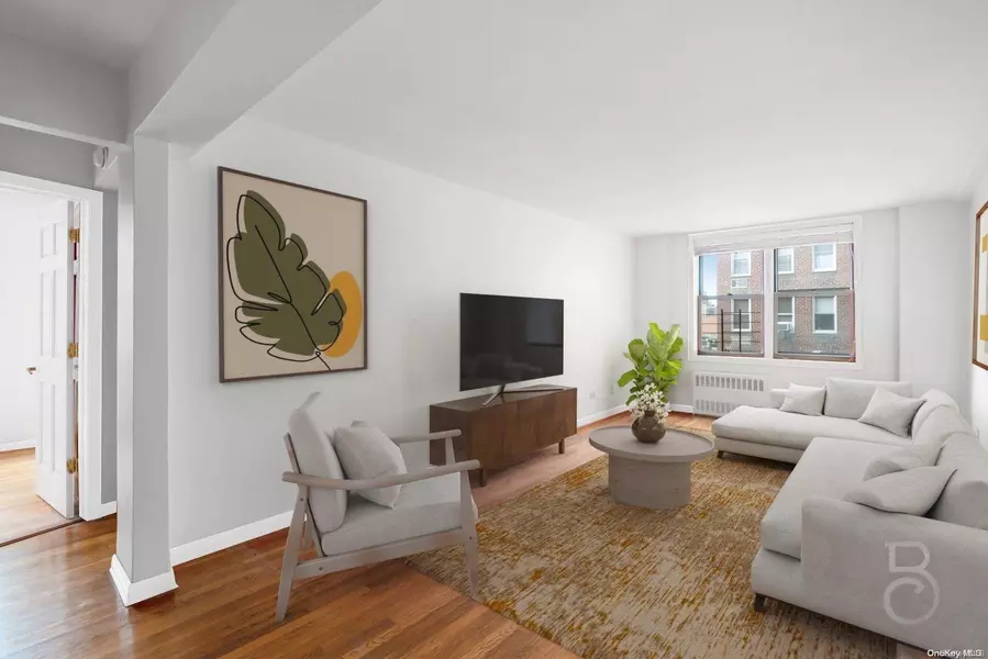 31-85 Crescent ST #315, Astoria, NY 11106