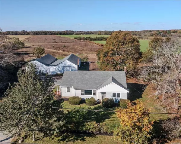 17905 Main RD, Mattituck, NY 11952