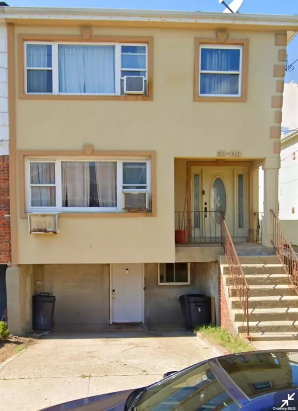 31-08 Dwight AVE, Far Rockaway, NY 11691