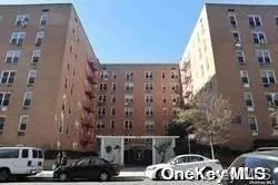 42-42 Colden ST #C5,  Flushing,  NY 11355