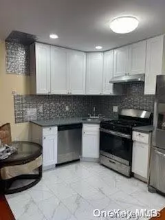 32-42 77th ST #2FL, East Elmhurst, NY 11370