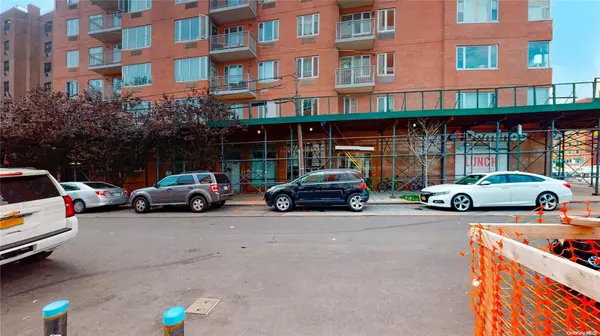 63-14 Queens BLVD #3L, Woodside, NY 11377
