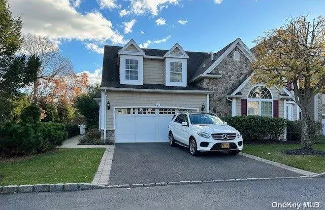 Bayport, NY 11705,8 Cheshire CT #8