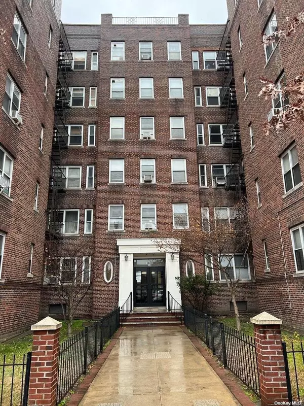 Flushing, NY 11355,143-07 Sanford AVE #5F